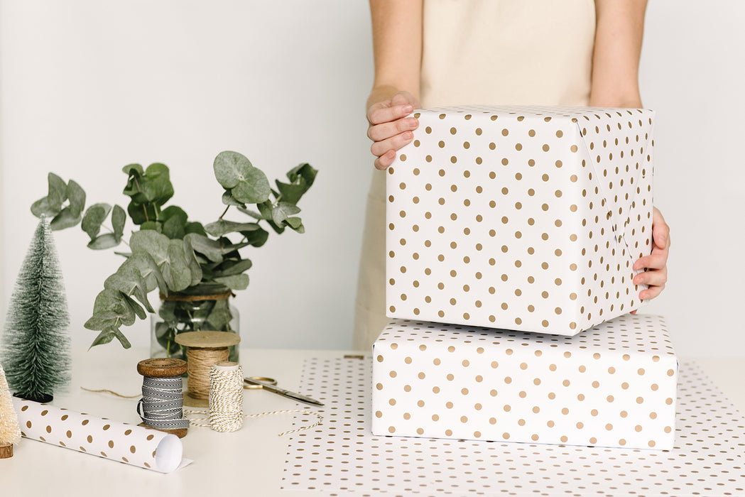 Luxus-Tupfen-Geschenkpapier
