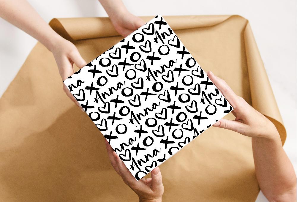 Personalisiertes XOXO Geschenkpapier